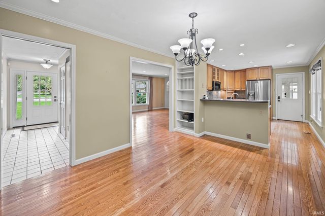 3709 Capilano Drive, West Lafayette, IN 47906