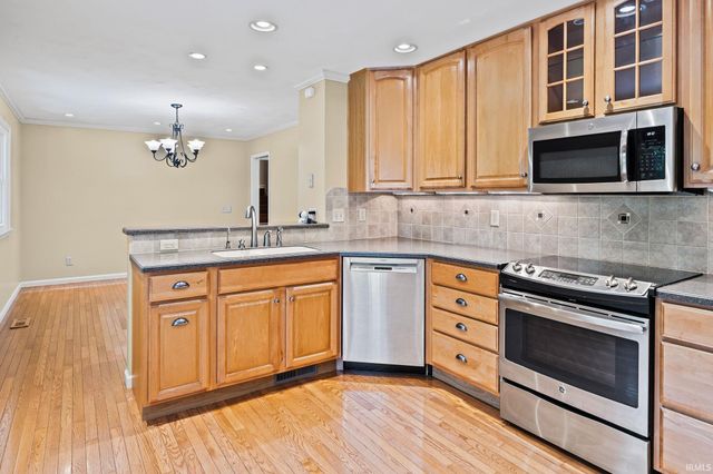 3709 Capilano Drive, West Lafayette, IN 47906