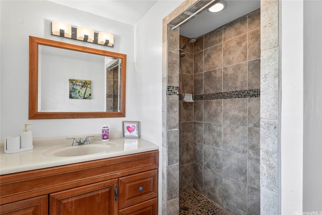 371 Mala Street, Wahiawa, HI 96786