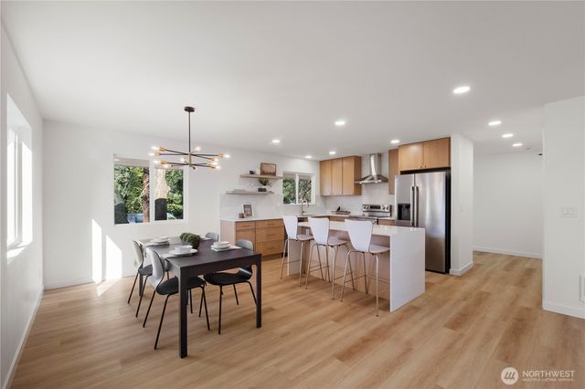 13022 15th Avenue SW, Burien, WA 98146