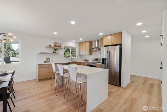 13022 15th Avenue SW, Burien, WA 98146