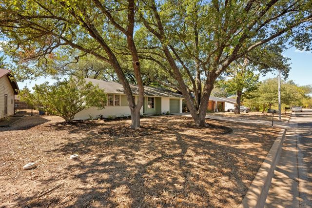 407 Westmorland DR, Austin, TX 78745