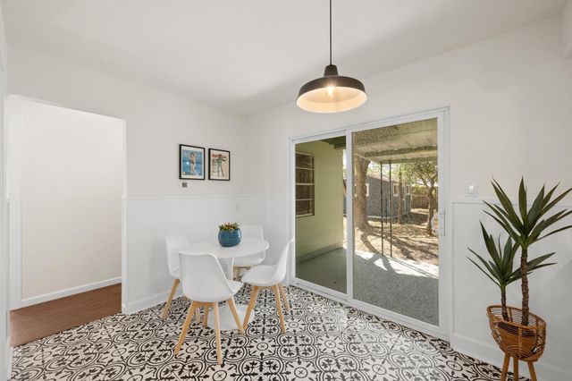 407 Westmorland DR, Austin, TX 78745
