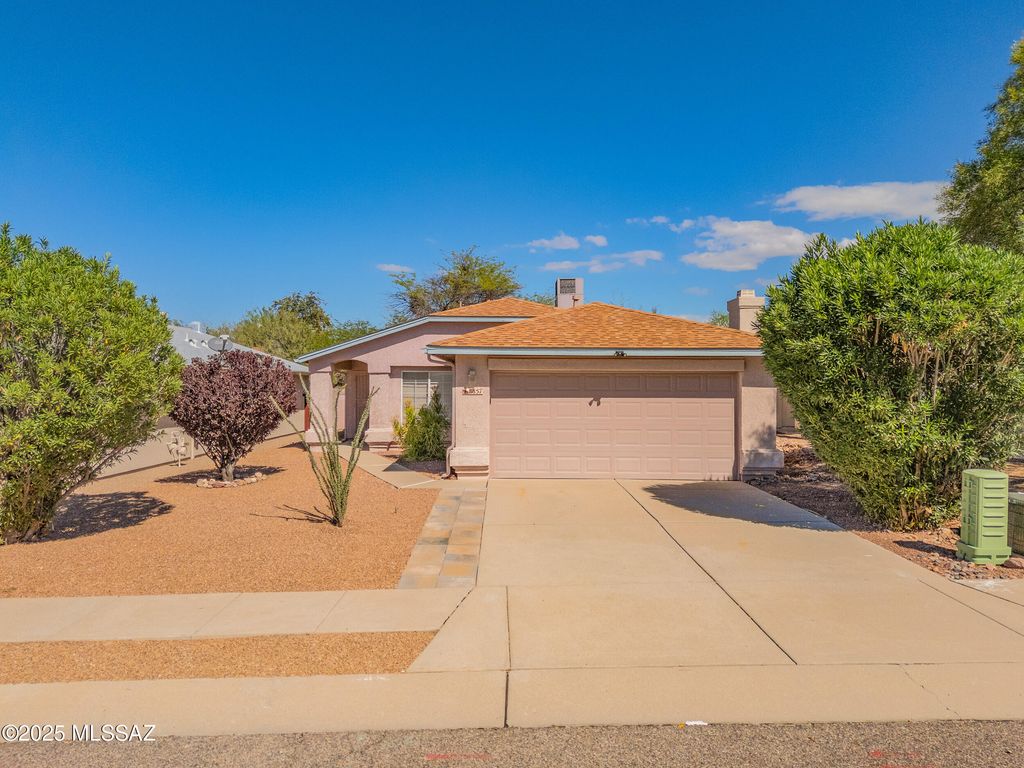 8857 E Fruit Tree Drive, Tucson, AZ 85730