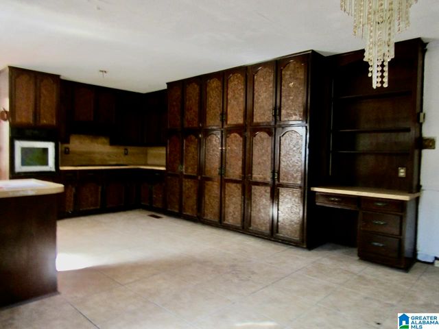 1817 7TH PLACE NW, Birmingham, AL 35215