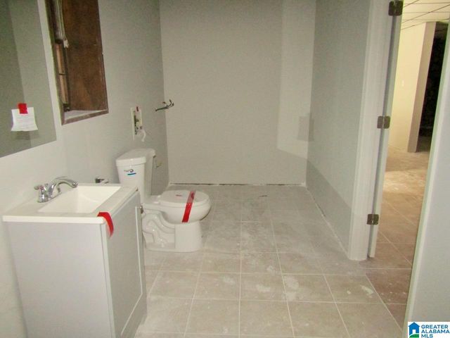 1817 7TH PLACE NW, Birmingham, AL 35215