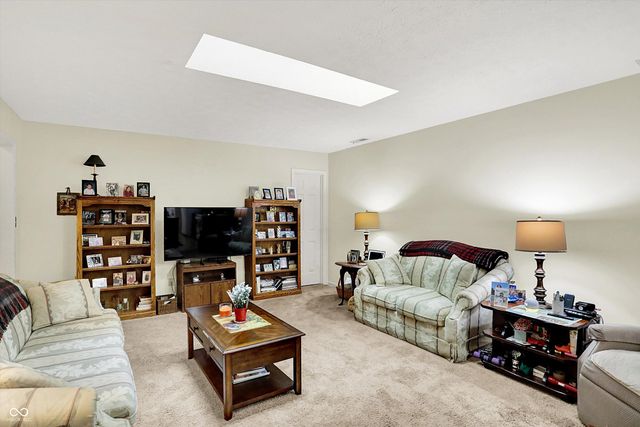 2206 Emily Drive, Indianapolis, IN 46260