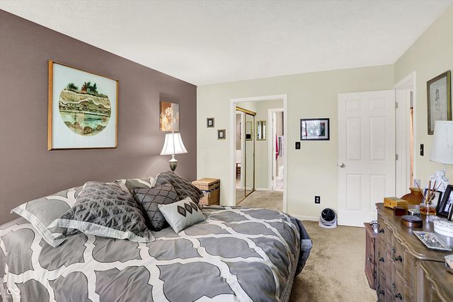 2206 Emily Drive, Indianapolis, IN 46260