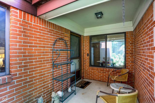 2206 Emily Drive, Indianapolis, IN 46260