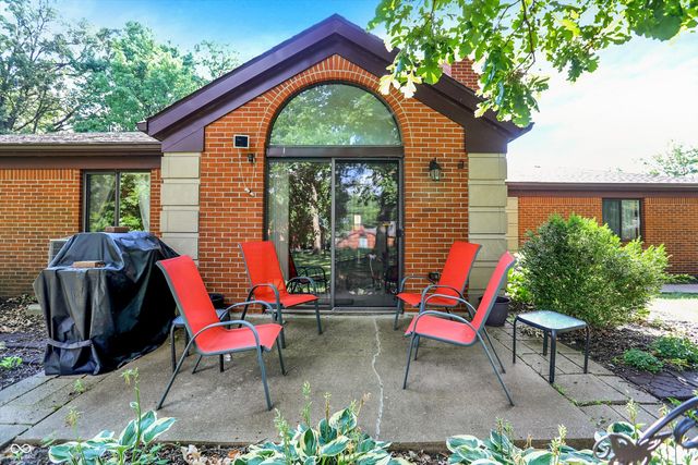 2206 Emily Drive, Indianapolis, IN 46260