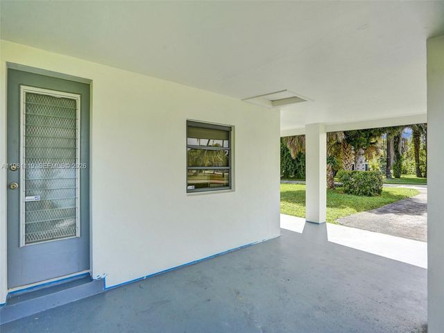 17791 NE 13th Ave, North Miami Beach, FL 33162