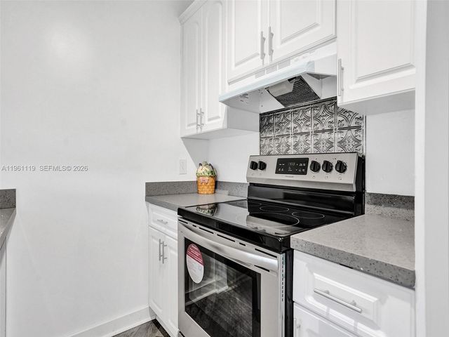 17791 NE 13th Ave, North Miami Beach, FL 33162