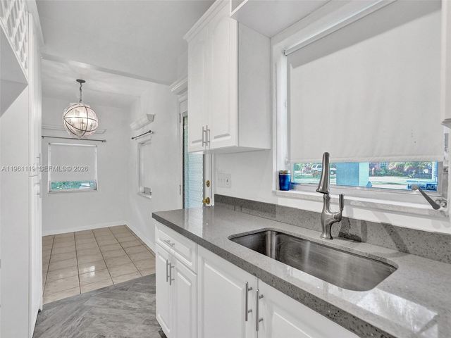 17791 NE 13th Ave, North Miami Beach, FL 33162