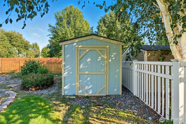 49 Talon Loop, Walla Walla, WA 99362