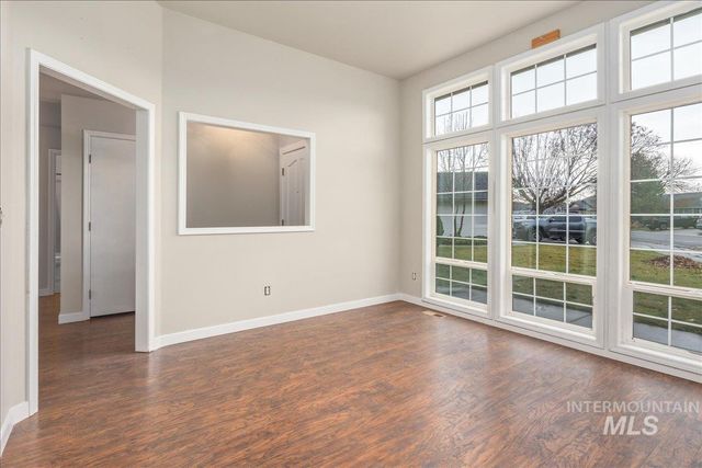 1966 N Pilgrim Avenue, Boise, ID 83704