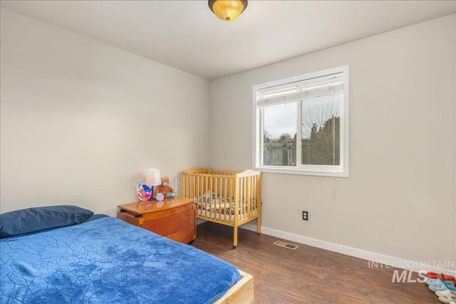 1966 N Pilgrim Avenue, Boise, ID 83704