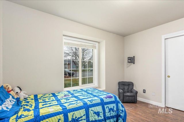 1966 N Pilgrim Avenue, Boise, ID 83704