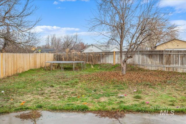 1966 N Pilgrim Avenue, Boise, ID 83704