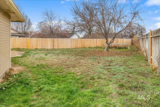 1966 N Pilgrim Avenue, Boise, ID 83704