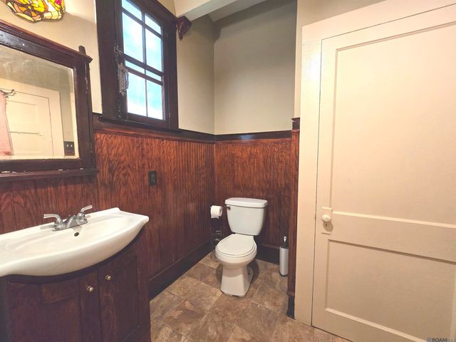 133 St Rose Ave, Baton Rouge, LA 70806