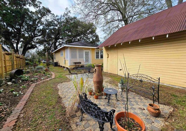 133 St Rose Ave, Baton Rouge, LA 70806