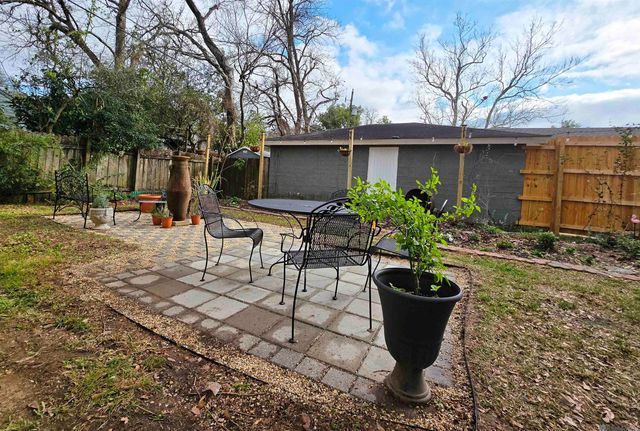 133 St Rose Ave, Baton Rouge, LA 70806