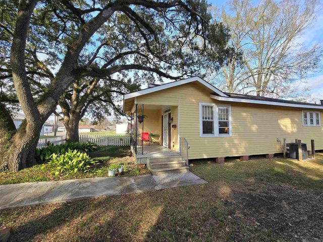 133 St Rose Ave, Baton Rouge, LA 70806