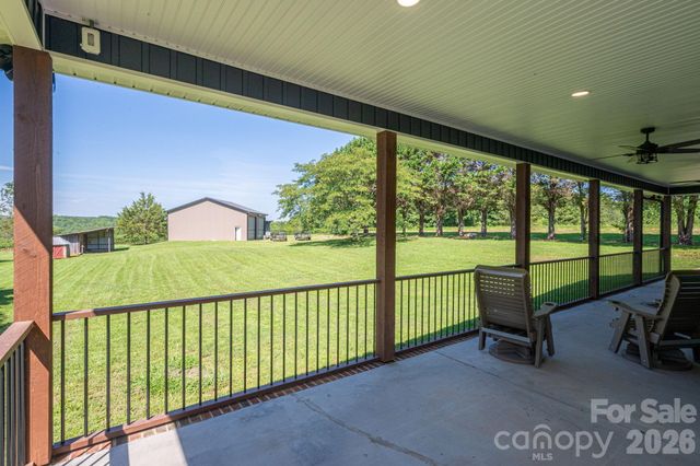 949 Cat Square Road, Vale, NC 28168