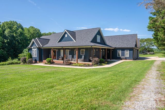 949 Cat Square Road, Vale, NC 28168