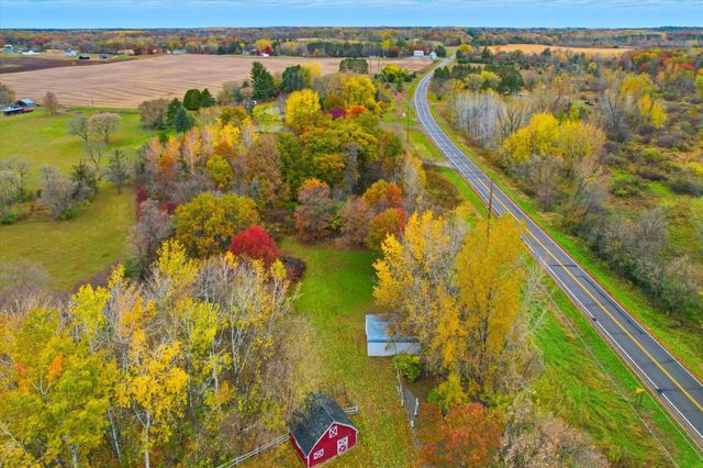 33814 Walbo Drive NW, Cambridge, MN 55008