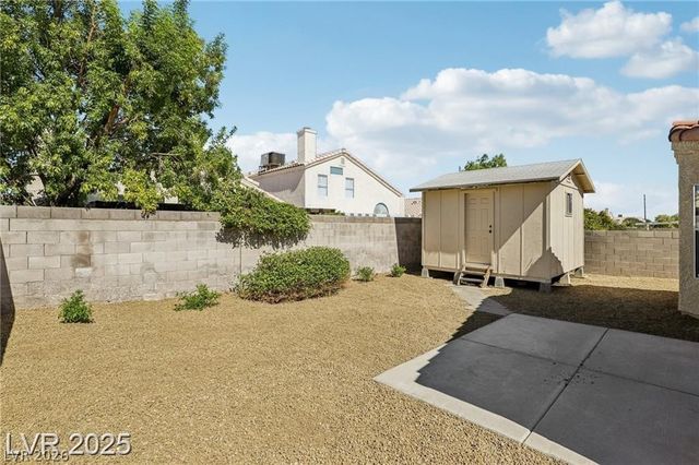 7400 Queen Palm Drive, Las Vegas, NV 89128