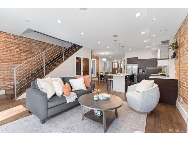 2521 Lawrence St, Denver, CO 80205