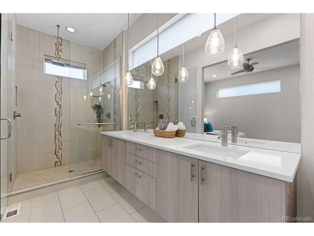 2521 Lawrence St, Denver, CO 80205