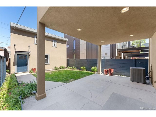 2521 Lawrence St, Denver, CO 80205