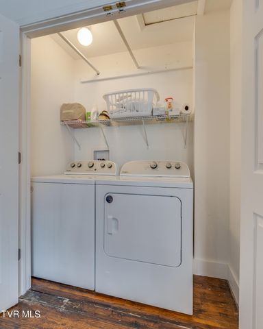 508 Chapman Street, Johnson City, TN 37604