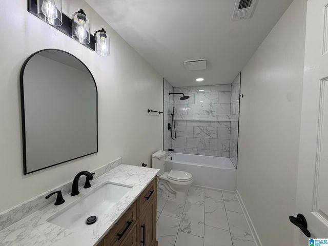 224 WOODBRIDGE TRAIL, Chelsea, AL 35043