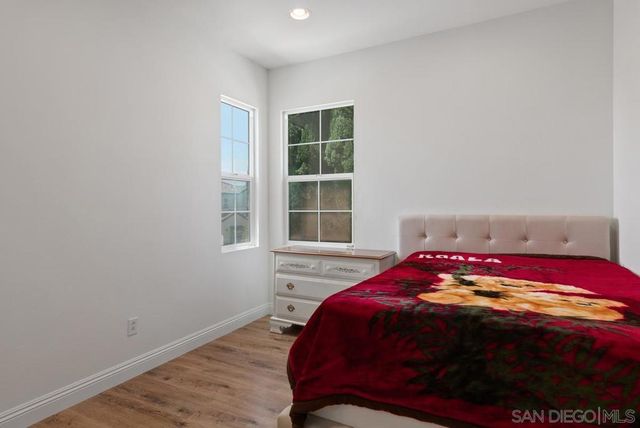 13233 Petunia Way, San Diego, CA 92130