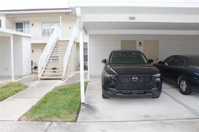 204 SILVER LAKE DRIVE 102, Venice, FL 34292