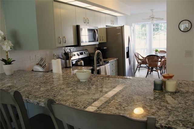 204 SILVER LAKE DRIVE 102, Venice, FL 34292