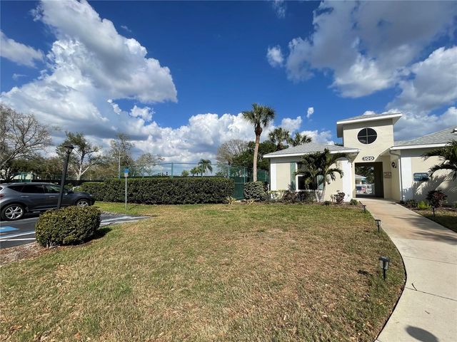 204 SILVER LAKE DRIVE 102, Venice, FL 34292