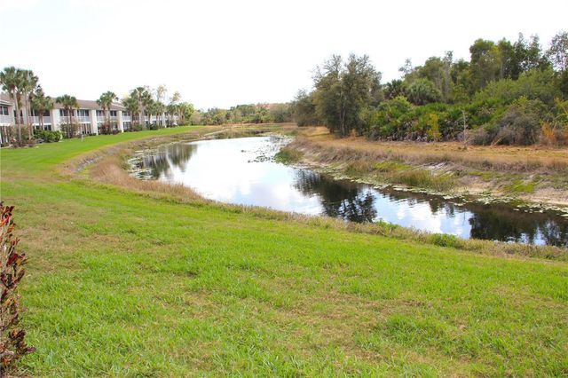 204 SILVER LAKE DRIVE 102, Venice, FL 34292