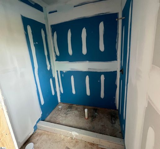 3716 Fork Shoals Road, Simpsonville, SC 29681