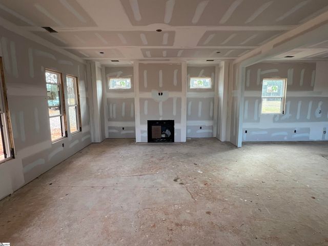 3716 Fork Shoals Road, Simpsonville, SC 29681