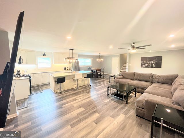 4380 Janice Drive, Atlanta, GA 30337