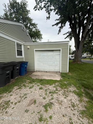 5004 South Avenue, Toledo, OH 43615