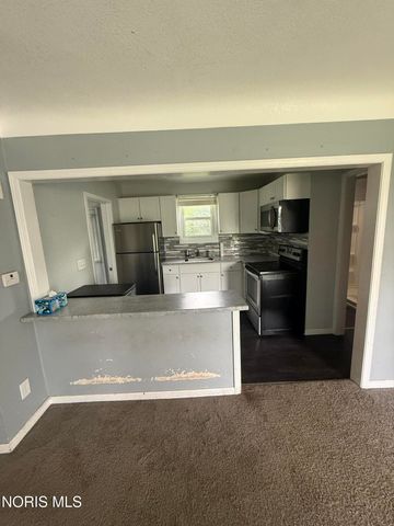 5004 South Avenue, Toledo, OH 43615