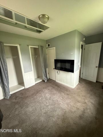 5004 South Avenue, Toledo, OH 43615
