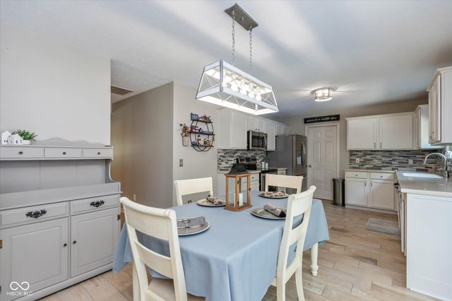 19441 Paxson Place, Noblesville, IN 46060