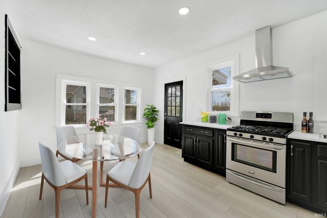 4521 Covington Road, Fort Wayne, IN 46804