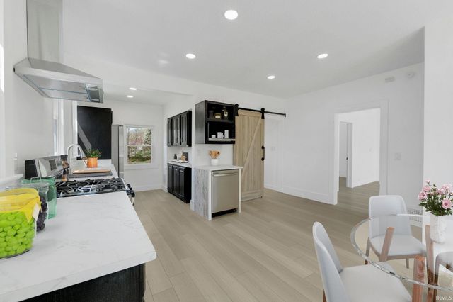 4521 Covington Road, Fort Wayne, IN 46804